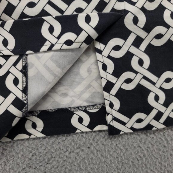 Banana Republic skirt women's 0 petite black and white knee length pencil skirt‎ - Picture 2 of 2